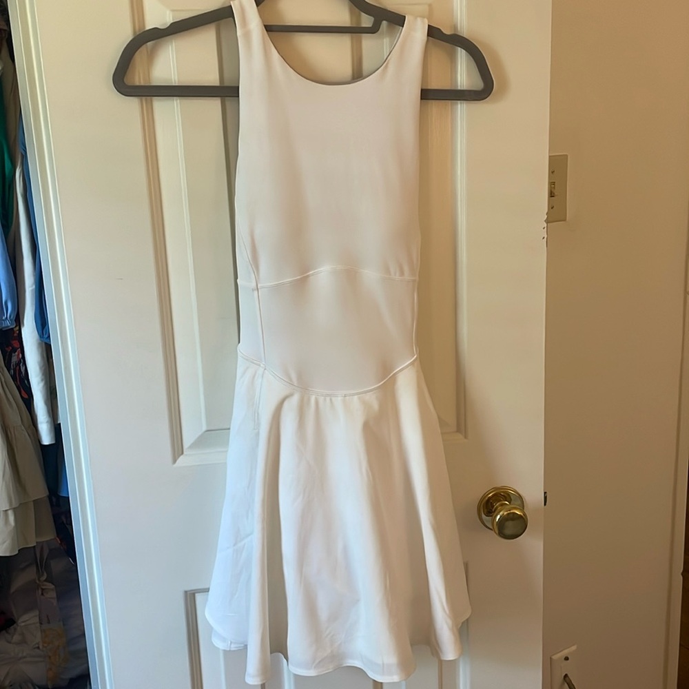 Lululemon court crush dress white size 4